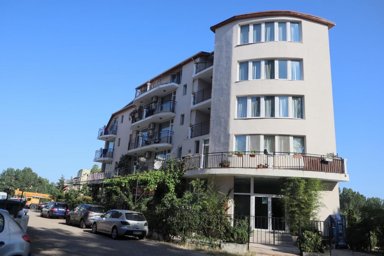 Къща За Гости "Arawana" Slantschew brjag Exterior foto